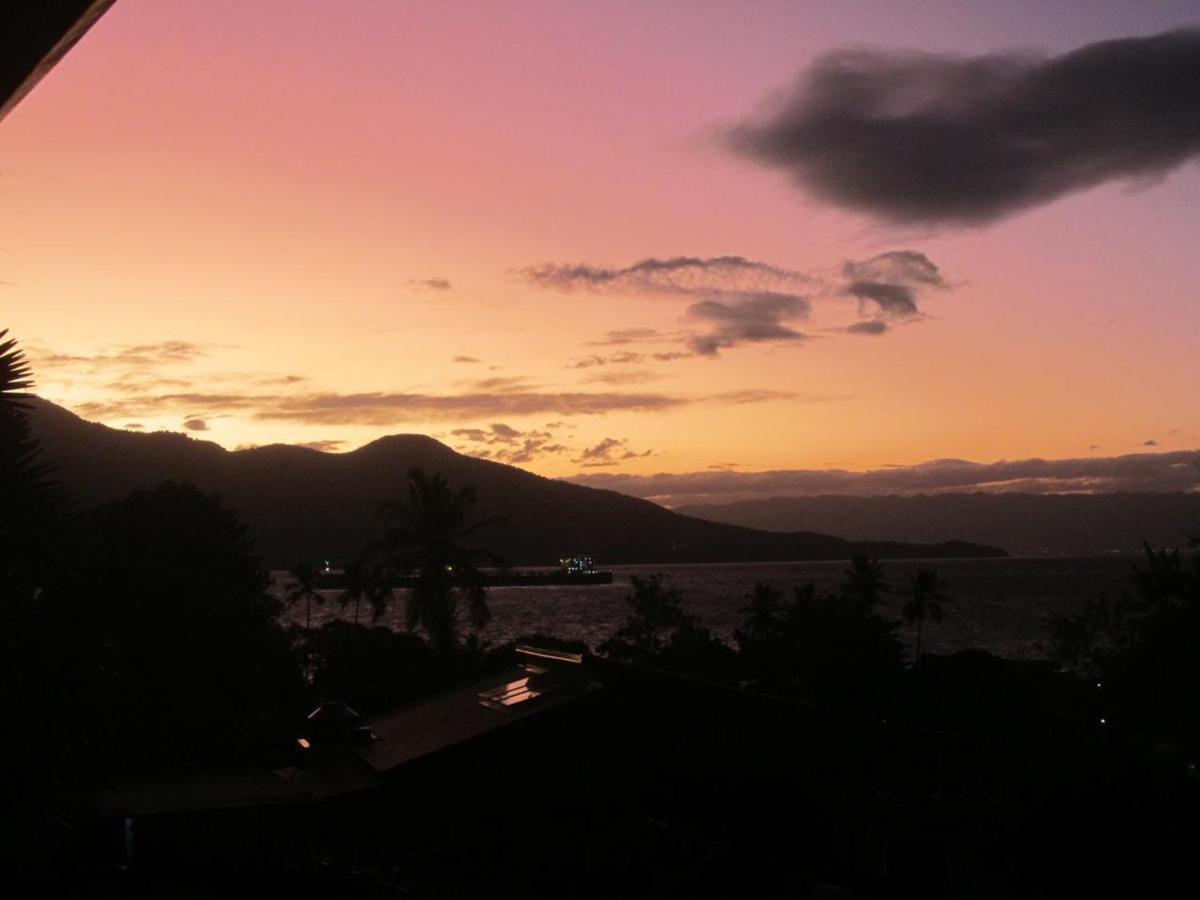 Apartamento Charmoso Com Vista Para O Mar อิลญาเบลา ภายนอก รูปภาพ