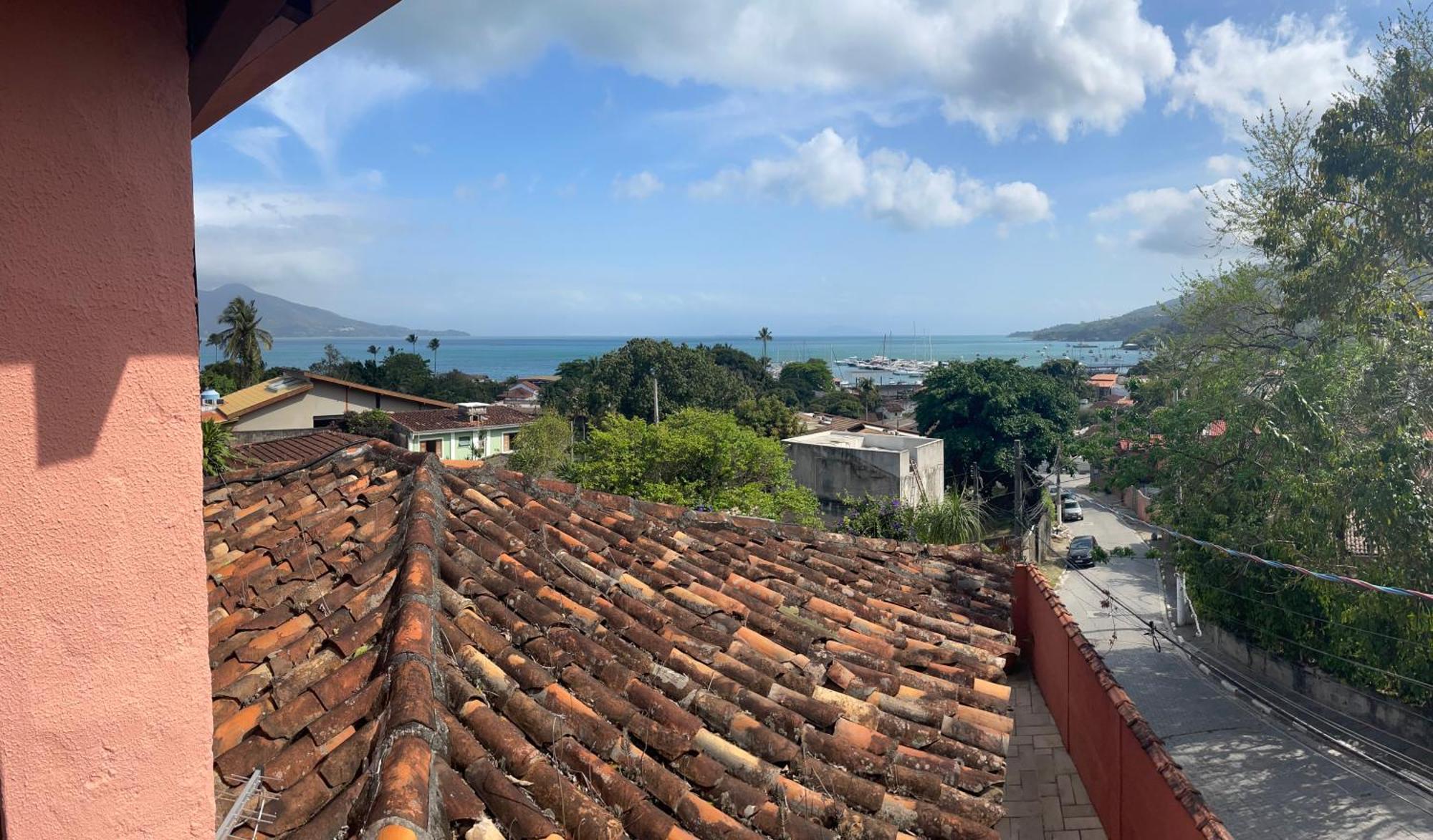 Apartamento Charmoso Com Vista Para O Mar อิลญาเบลา ภายนอก รูปภาพ